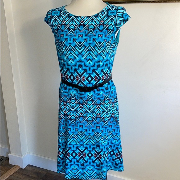 Anne Klein Midi Dress With Blue Geometric Pattern and Tiered Skirt. Size 8 - Picture 1 of 14